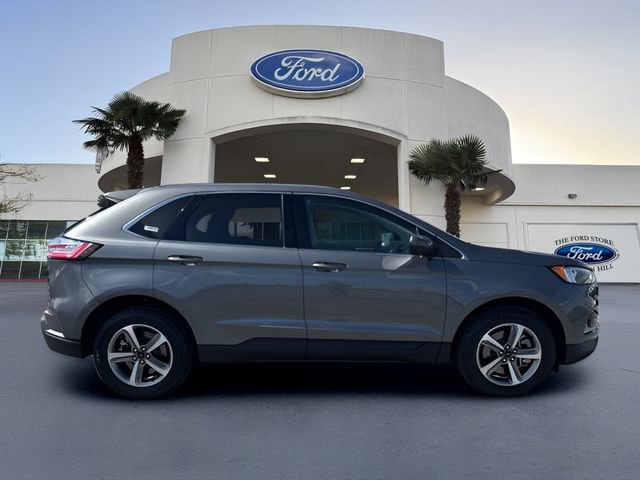 Certified 2023 Ford Edge SEL w/ Convenience Package AWD/4WD image 5