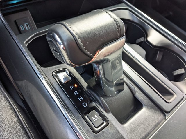 Certified 2021 Ford F150 Lariat w/ Equipment Group 502A High image 28