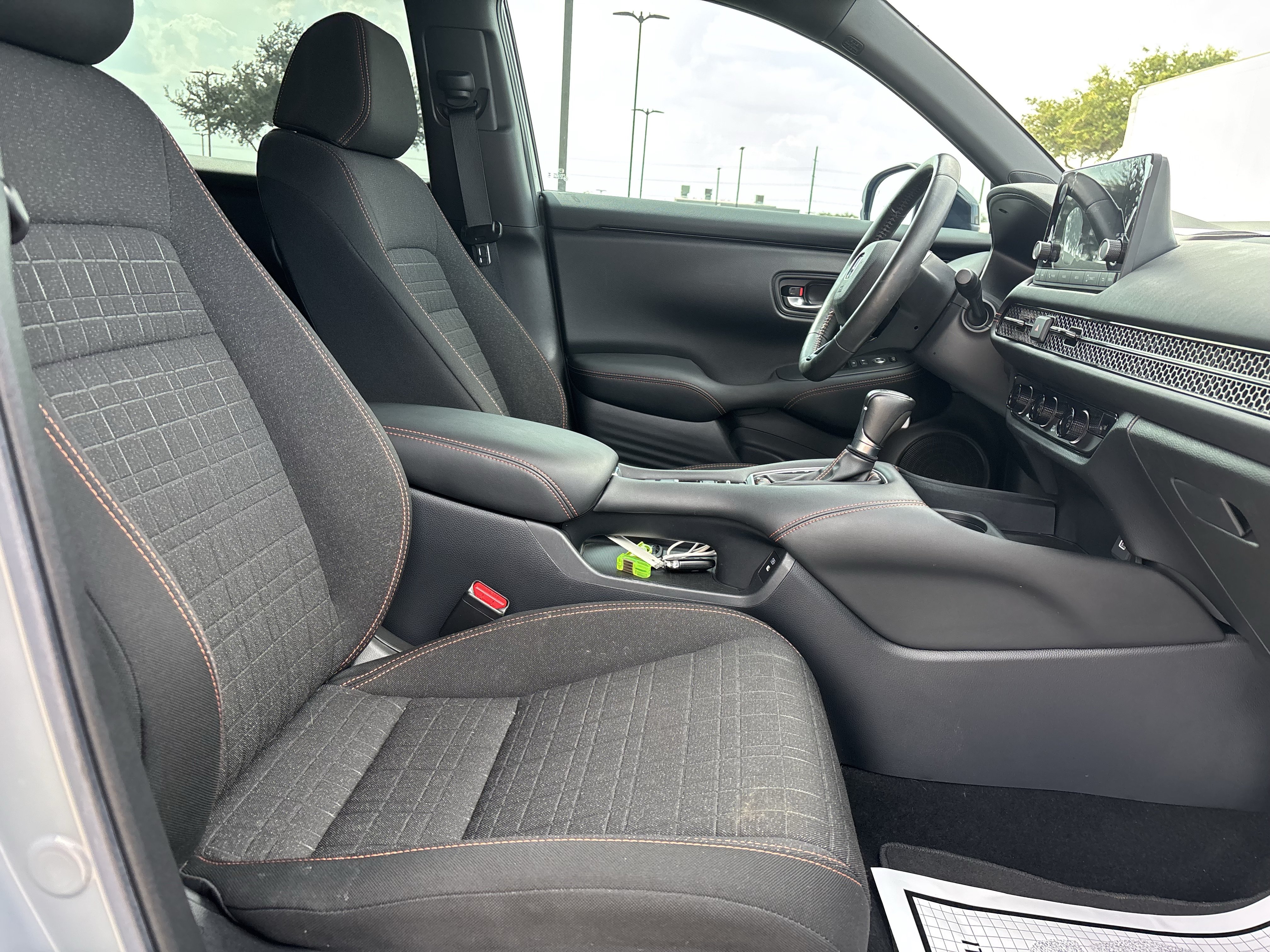 Used 2024 Honda HR-V Sport image 24