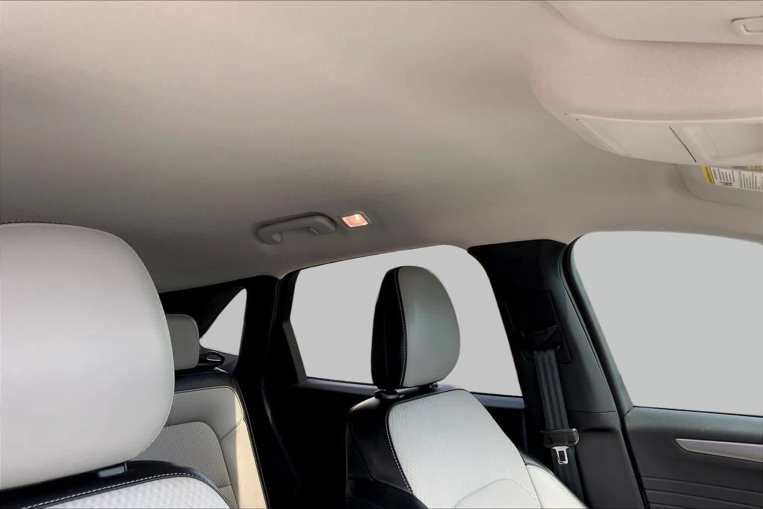 Certified 2023 Ford Escape SE FWD image 13