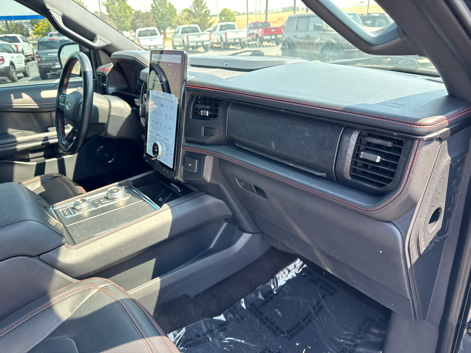 Certified 2022 Ford Expedition Max Limited AWD/4WD image 17