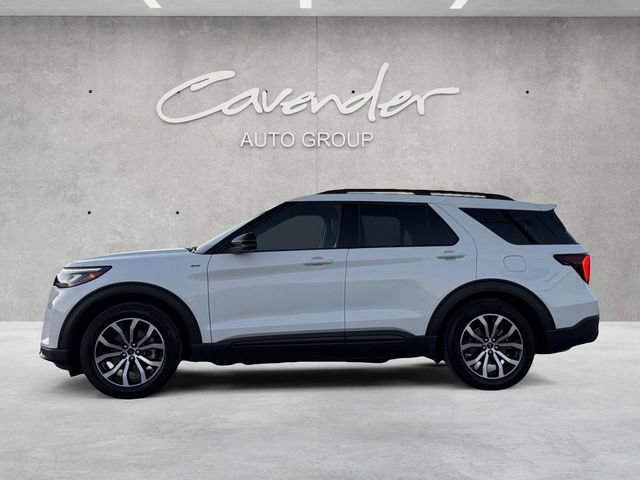 Certified 2025 Ford Explorer ST-Line w/ Premium Package image 2