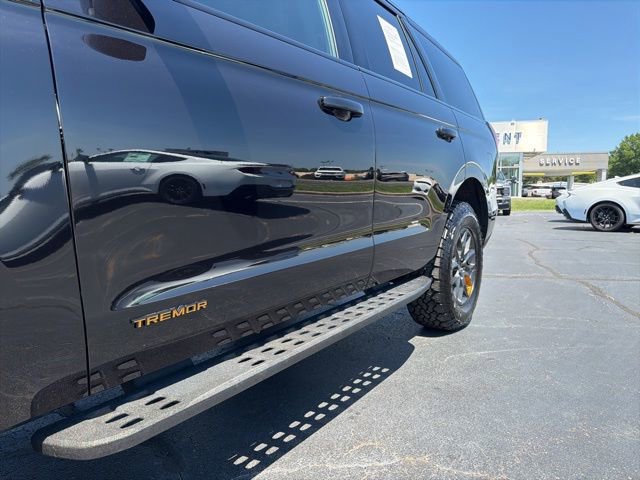 Certified 2025 Ford Expedition Tremor AWD/4WD image 14