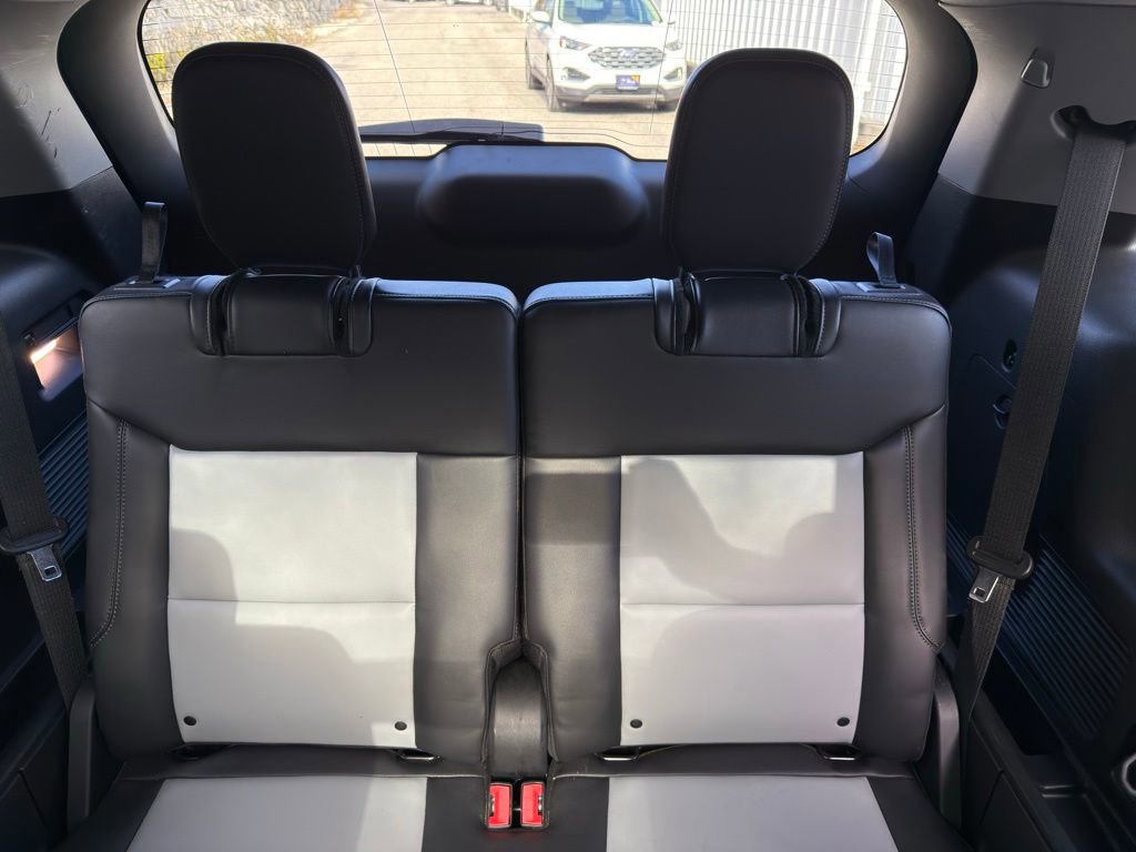 Certified 2023 Ford Explorer XLT w/ Equipment Group 202A image 11