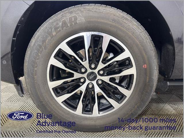 Certified 2025 Ford Expedition Platinum AWD/4WD image 14
