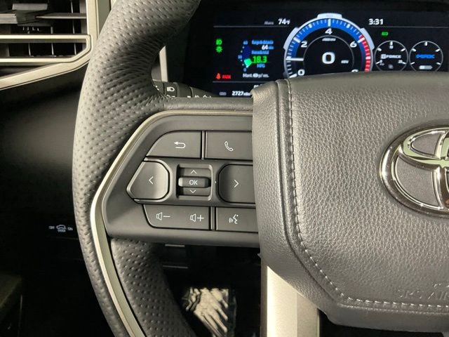 Used 2025 Toyota Sequoia Platinum image 25