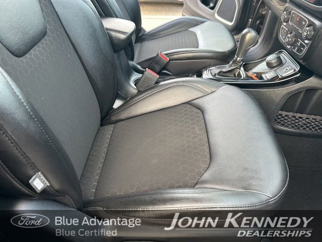 Used 2021 Jeep Compass Latitude image 30