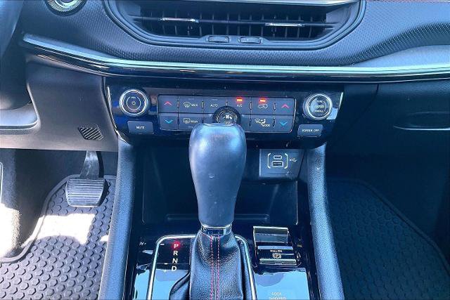 Used 2022 Jeep Compass Trailhawk w/ Trailhawk Elite Group AWD/4WD image 31