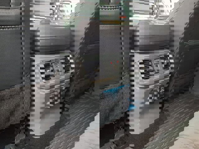 Certified 2021 Ford F150 Lariat w/ Equipment Group 502A High image 27