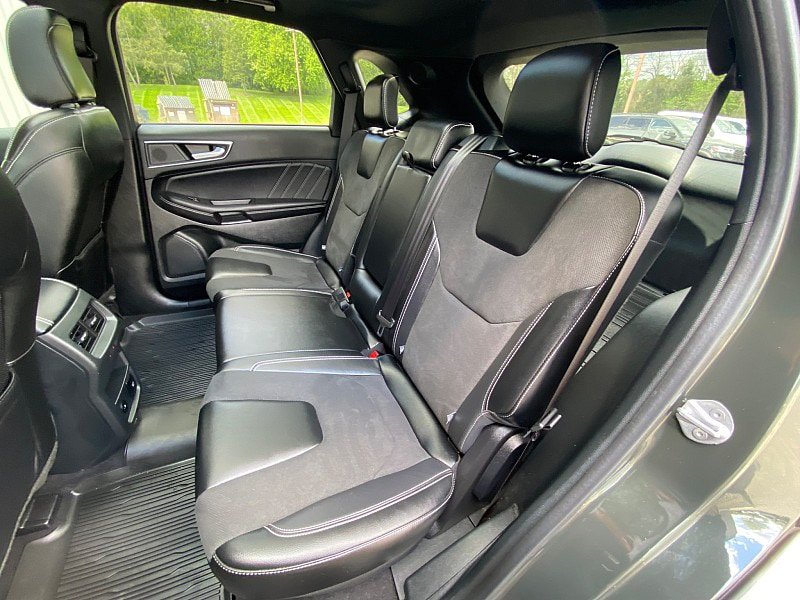 Certified 2022 Ford Edge ST w/ Equipment Group 401A AWD/4WD image 33