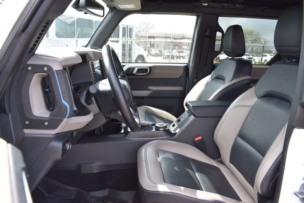 Certified 2023 Ford Bronco Wildtrak image 7