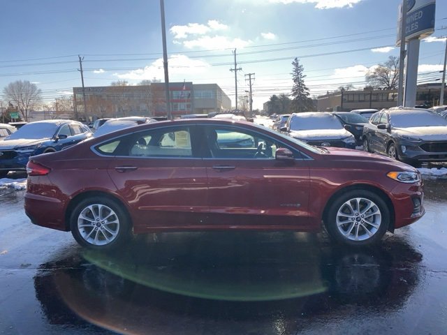 Certified 2019 Ford Fusion SEL image 4