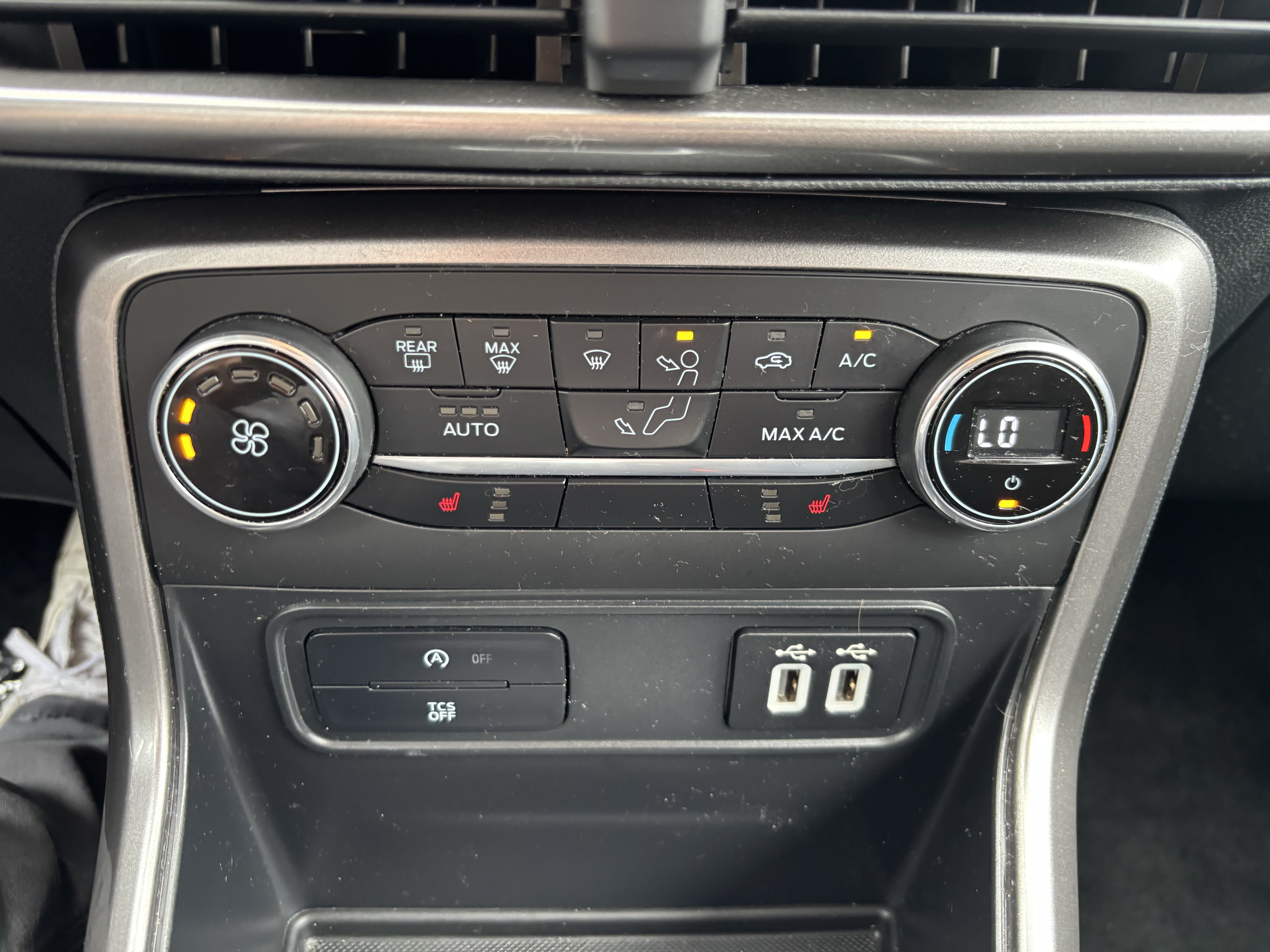 Certified 2021 Ford EcoSport SE FWD image 20