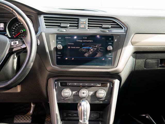 Used 2019 Volkswagen Tiguan SE w/ Panoramic Sunroof Package image 22