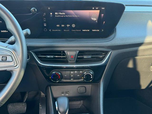Used 2024 Buick Encore GX Sport Touring FWD image 13