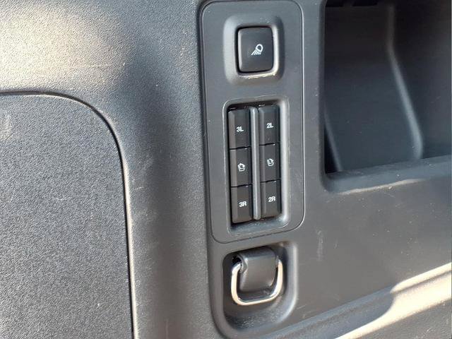Certified 2025 Ford Expedition Active AWD/4WD image 18