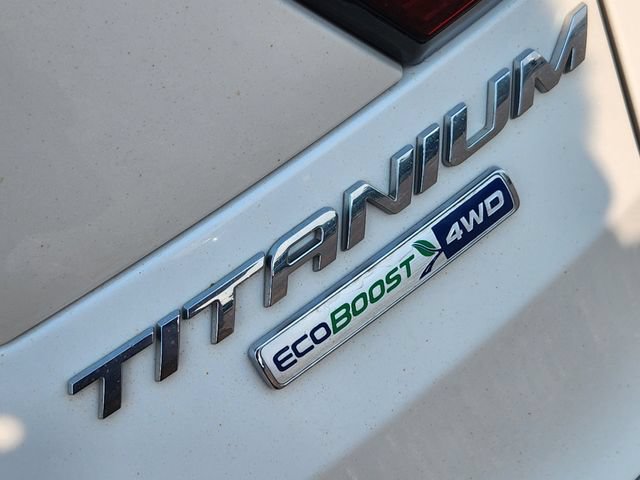 Certified 2019 Ford Escape Titanium AWD/4WD image 18