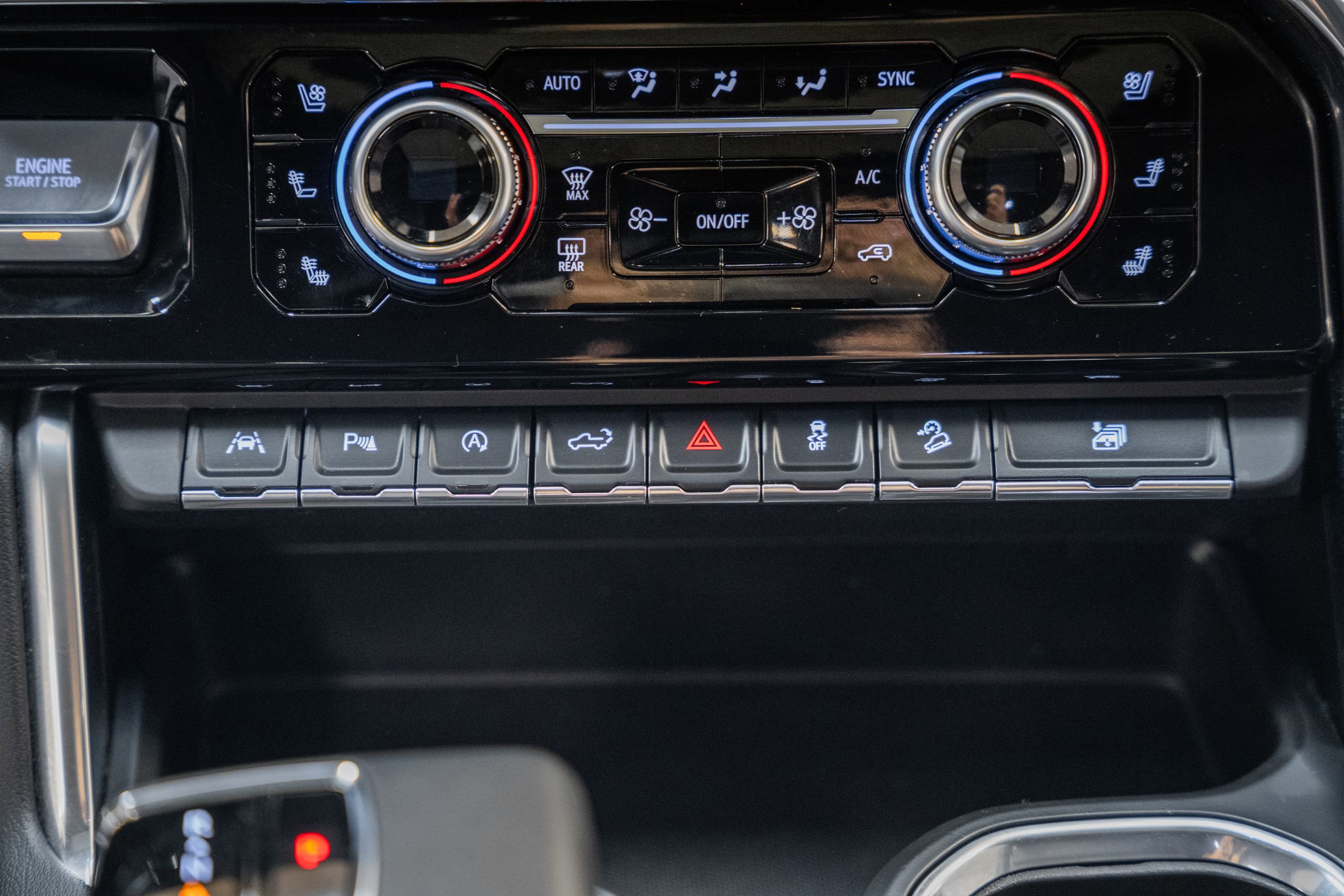 Used 2024 GMC Sierra 1500 Denali w/ Technology Package image 27