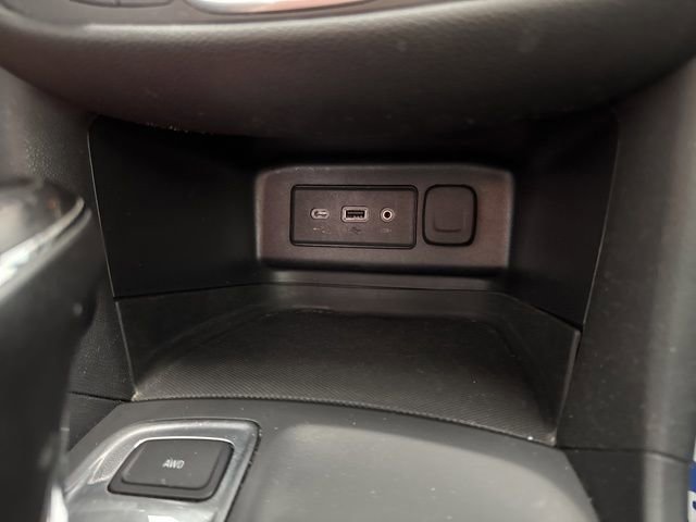 Used 2019 Chevrolet Equinox LT image 24