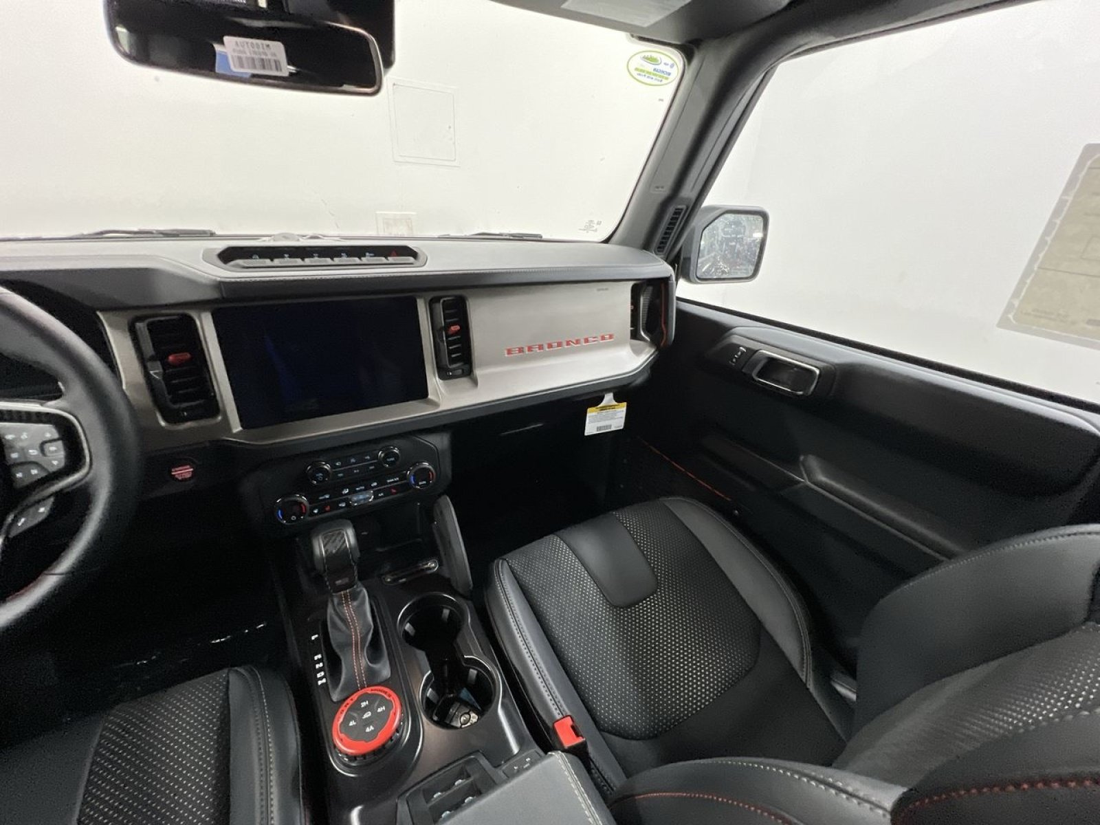 Certified 2024 Ford Bronco Raptor w/ Interior Carbon Fiber Pack 6 AWD/4WD image 14