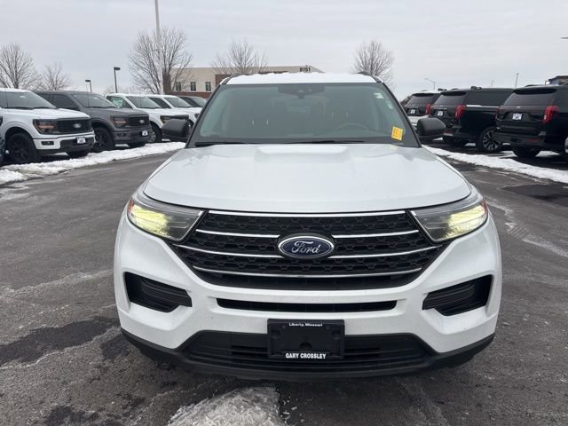 Certified 2022 Ford Explorer XLT image 2