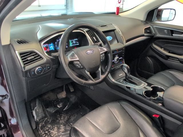 Certified 2018 Ford Edge Titanium w/ Equipment Group 301A AWD/4WD image 10