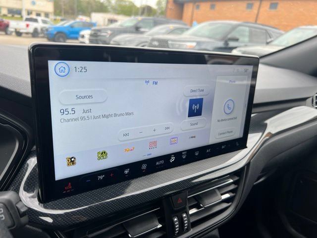 Certified 2024 Ford Escape ST-Line w/ Tech Pack #1 AWD/4WD image 10