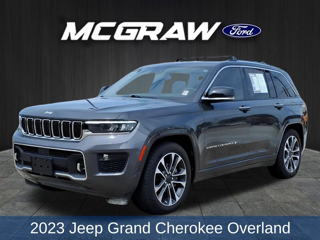 Used 2023 Jeep Grand Cherokee Overland image 1