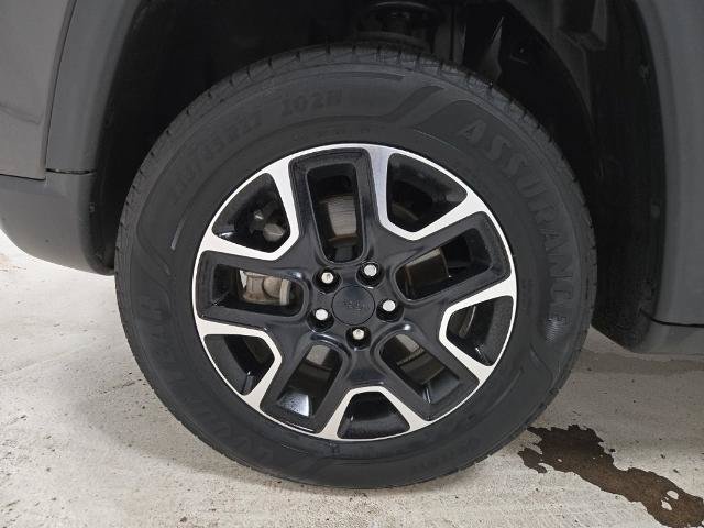 Used 2021 Jeep Compass Trailhawk AWD/4WD image 36