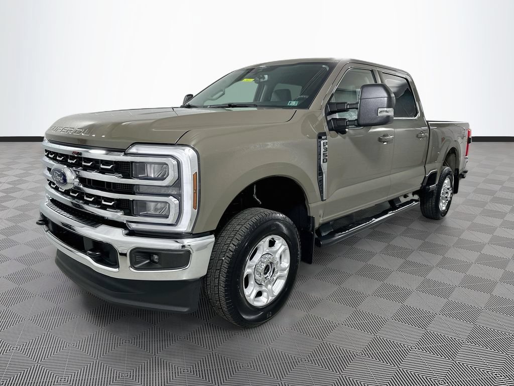 Certified 2026 Ford F350 XLT w/ XLT Premium Package AWD/4WD image 3