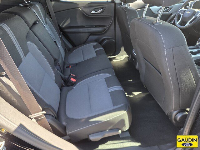 Used 2025 Chevrolet Blazer LT FWD image 15