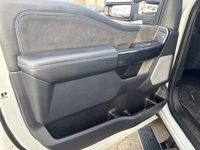Certified 2025 Ford F250 Platinum w/ FX4 Off-Road Package image 20