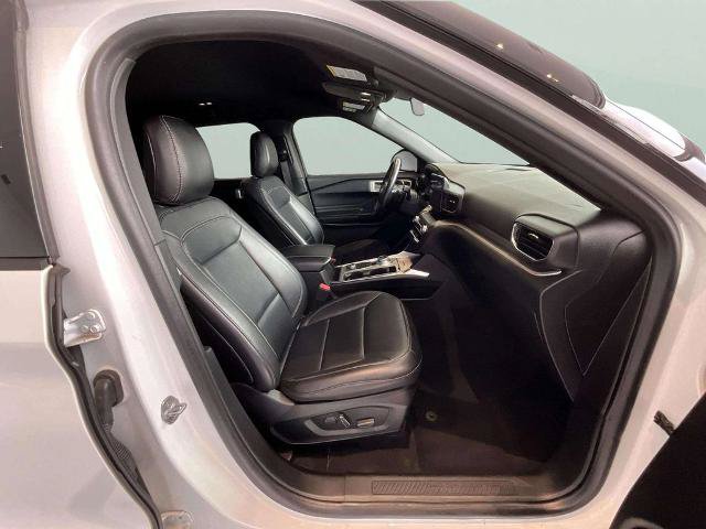 Certified 2020 Ford Explorer XLT w/ Equipment Group 202A AWD/4WD image 21