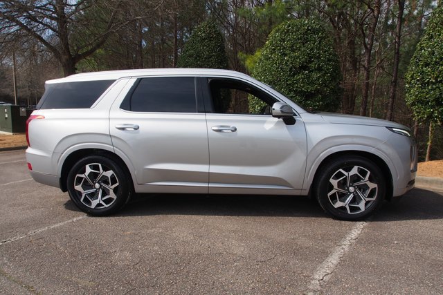 Used 2022 Hyundai Palisade Calligraphy w/ Winter Package image 6
