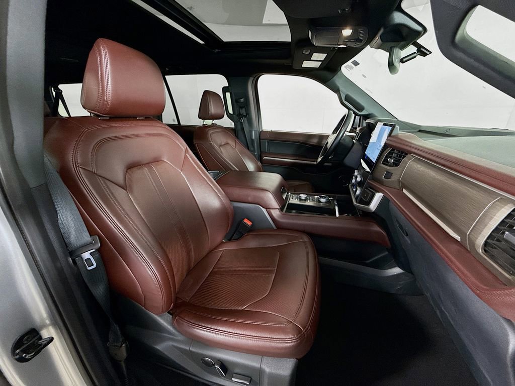 Certified 2024 Ford Expedition Max Limited image 31