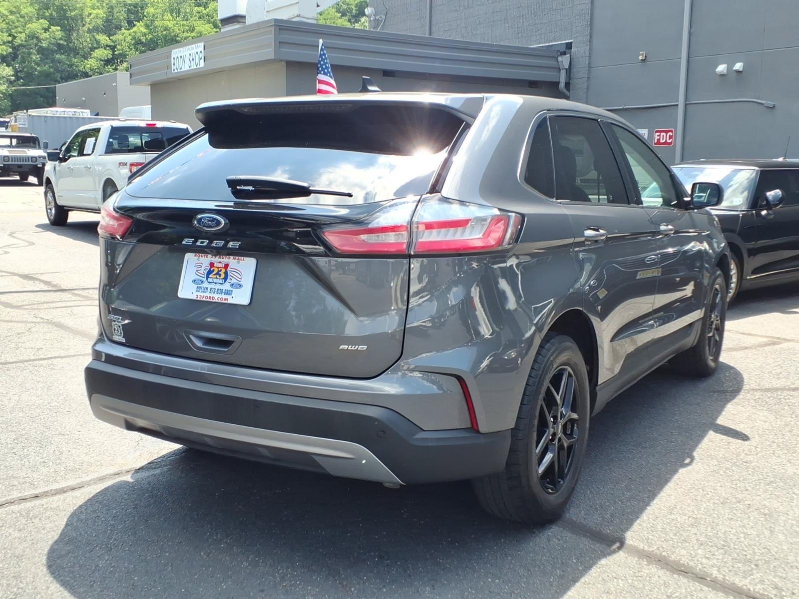 Certified 2023 Ford Edge SEL AWD/4WD image 8