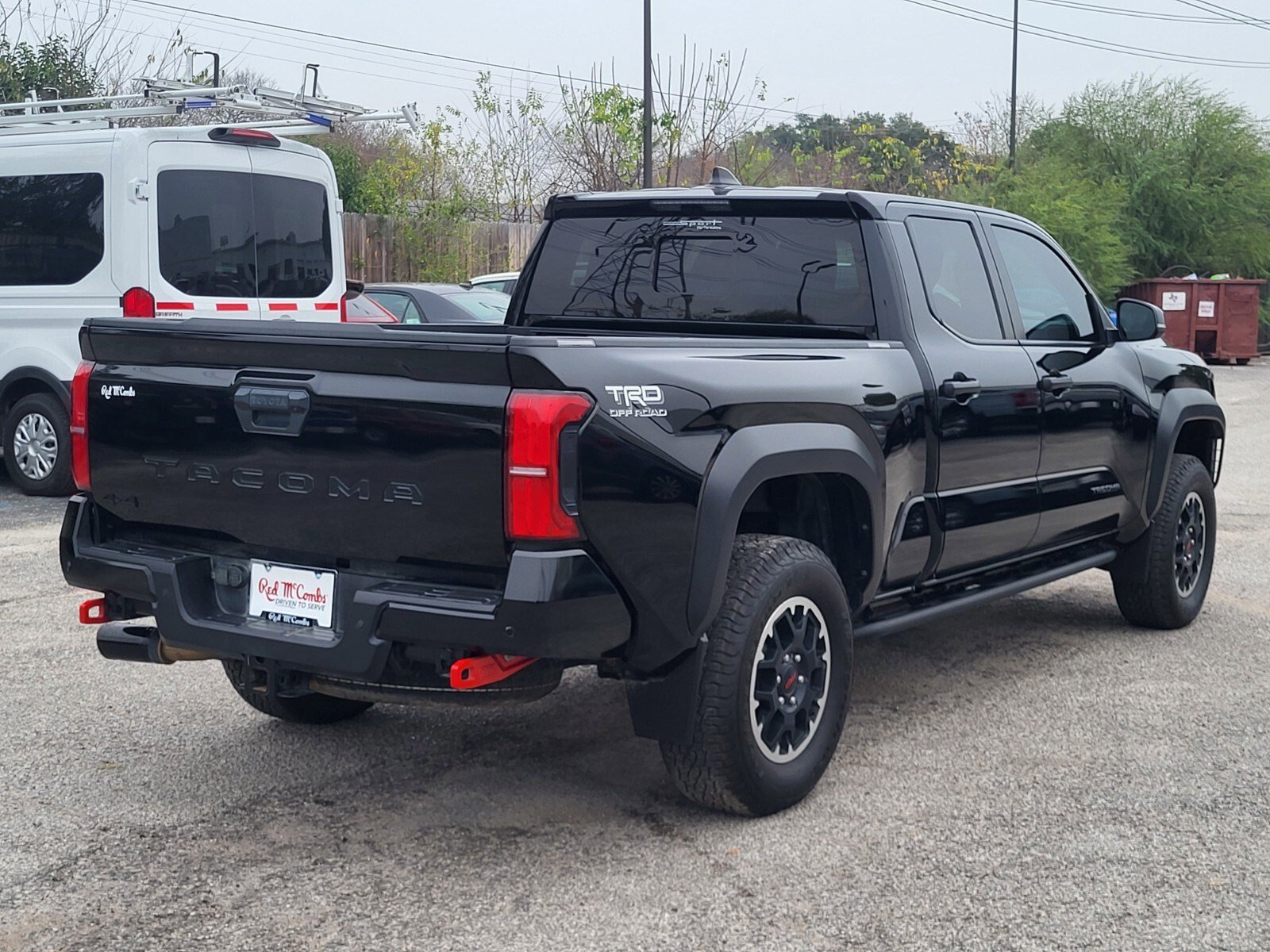 Used 2024 Toyota Tacoma TRD Off-Road image 3