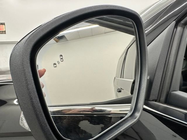 Certified 2025 Ford Expedition Platinum image 44