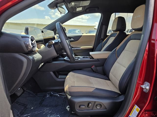 Used 2025 Chevrolet Equinox ACTIV AWD/4WD image 13