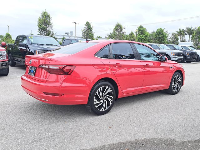 Used 2021 Volkswagen Jetta SEL image 4