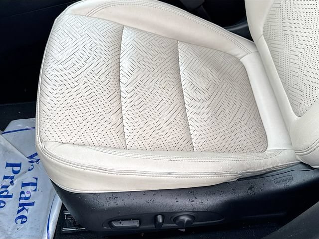 Used 2021 Buick Encore GX Essence w/ Advanced Technology Package AWD/4WD image 27