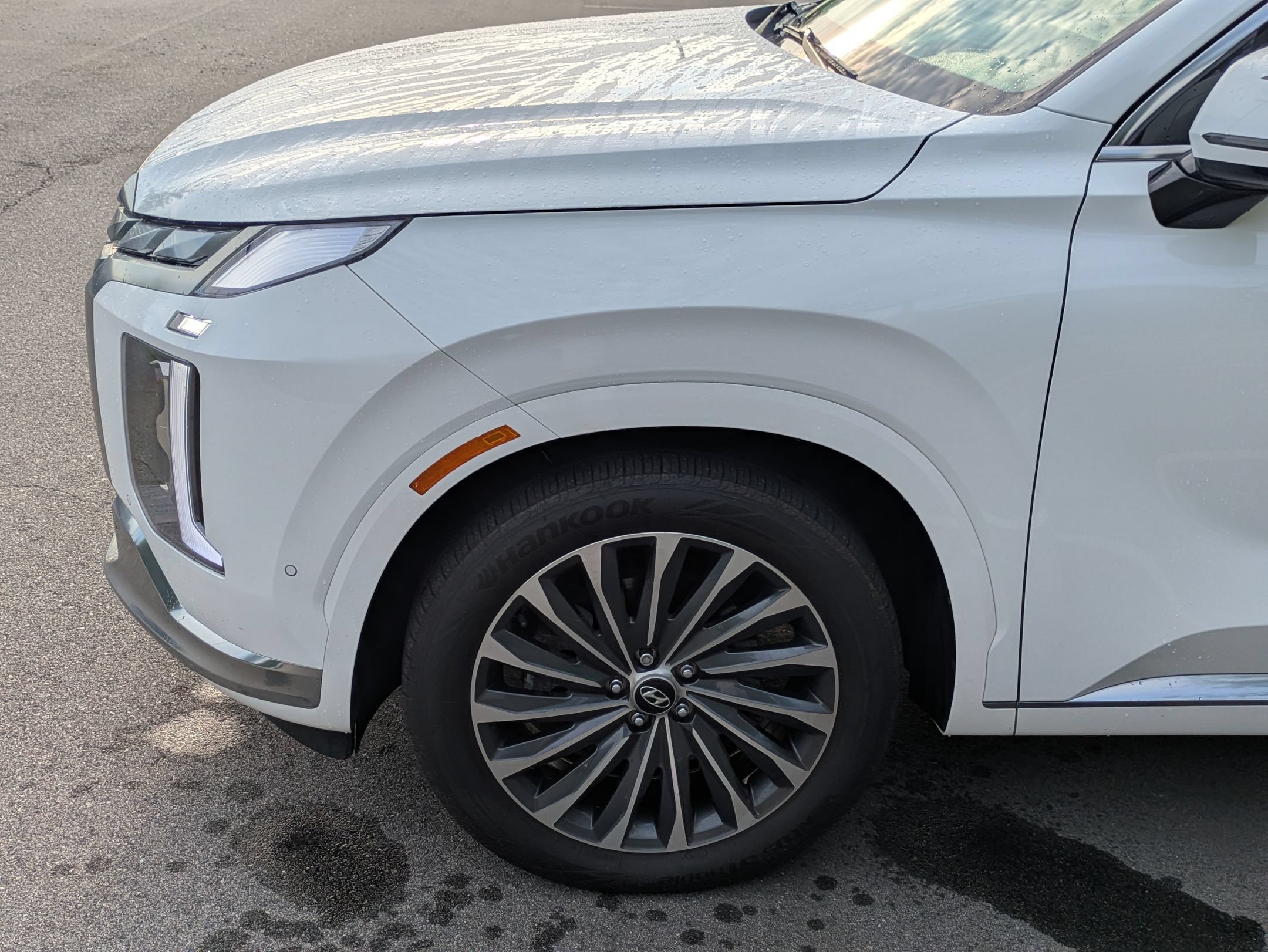 Used 2024 Hyundai Palisade Calligraphy AWD/4WD image 11