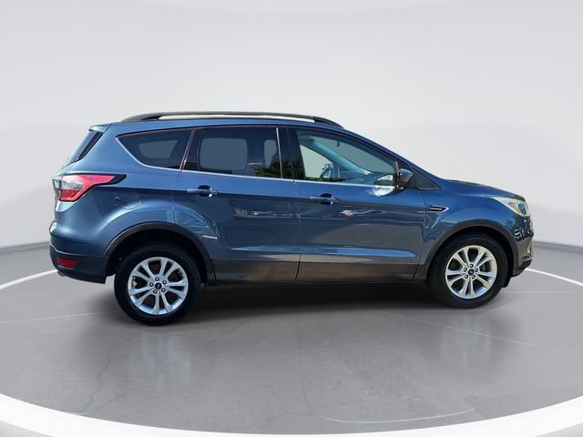 Certified 2018 Ford Escape SE FWD image 6
