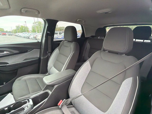 Used 2023 Chevrolet TrailBlazer LT w/ Convenience Package FWD image 19