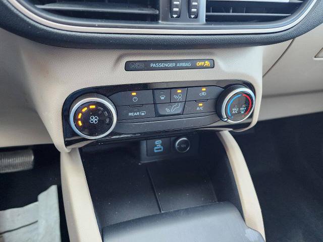 Certified 2021 Ford Escape SE AWD/4WD image 16