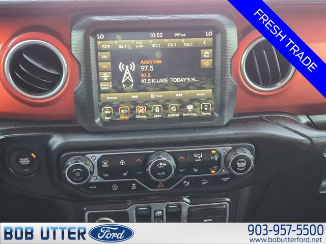 Used 2018 Jeep Wrangler Unlimited Rubicon AWD/4WD image 16