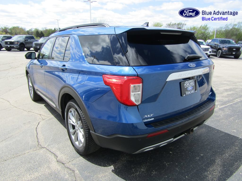Certified 2022 Ford Explorer XLT w/ Equipment Group 202A AWD/4WD image 4