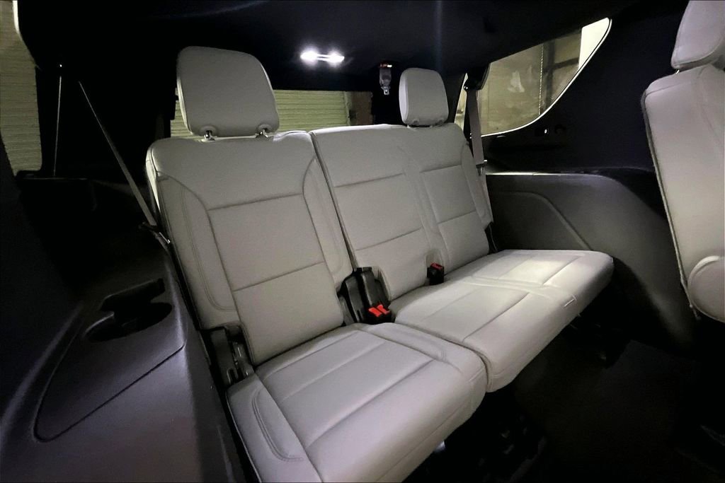 Used 2024 Chevrolet Tahoe Z71 w/ Off-Road Capability Package AWD/4WD image 23