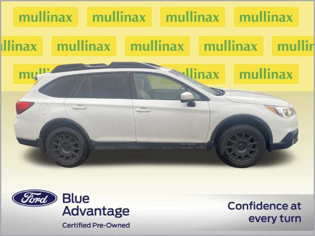 Used 2017 Subaru Outback 2.5i Premium image 2