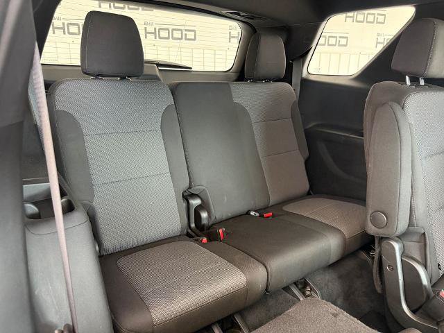 Used 2022 Chevrolet Traverse LT w/ LPO, Floor Liner Package AWD/4WD image 11